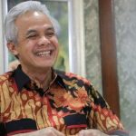 Ganjar Beri Bantuan Warga Jateng di Jabodetabek Mudik Gratis