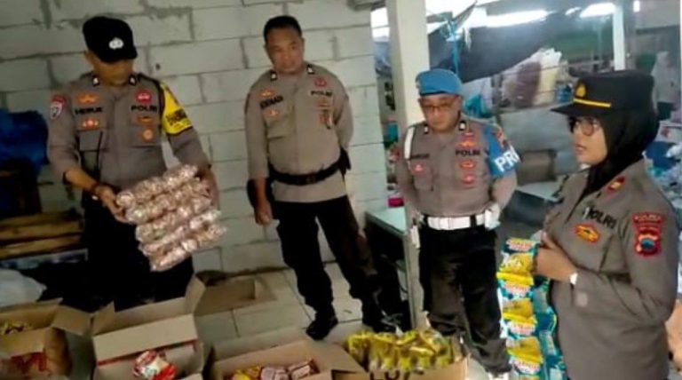 Tim Satgas Pangan Temukan Bahan Makanan Dijual Bercampur yang Tak Layak Edar