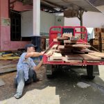 Didukung Motor Roda Tiga dari Kemensos, Usaha Kayu Penyandang Disabilitas Makin Berkembang