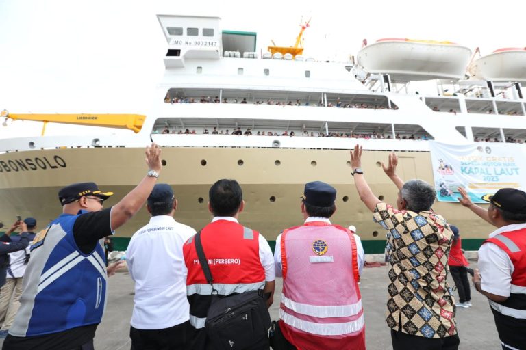 Lepas Pemotor Balik Gratis Kapal Laut, Sekda: Semoga Tahun Depan Pesertanya Lebih Banyak