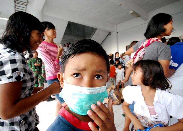 Masyarakat Diminta Pakai Masker Lagi, Waspada Lonjakan Covid-19 Varian Arcturus
