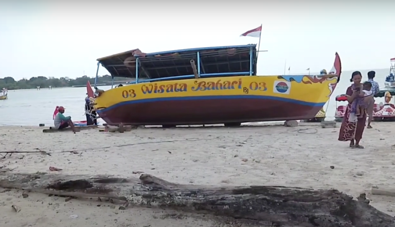 Liburan Lebaran, Izin Berlayar dan Pelampung Jadi Syarat Wajib Perahu Wisata