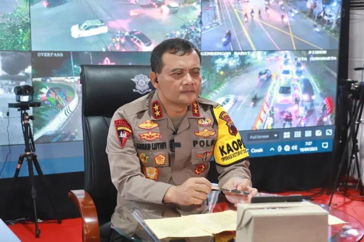 Kapolda dan Gubernur Imbau Pemudik Waspadai Titik Lelah dan Cerdik Siasati Kepadatan di Jalan Tol