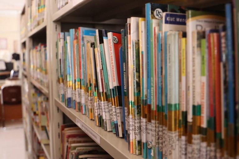 Masifnya Inovasi Literasi, IPLM Pekalongan Meningkat dari Peringkat 32 Jadi ke 13