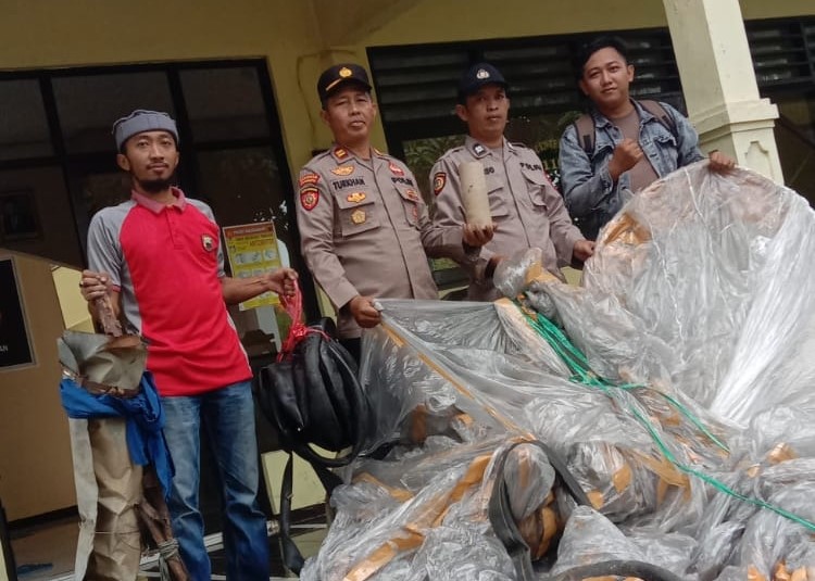 Balon Udara Ukuran Jumbo Berhasil Diamankan Polsek Karangdadap