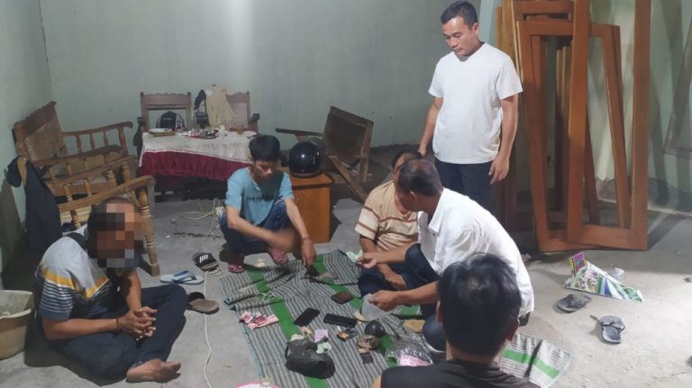 Gerebek Arena Judi, Dua Warga Godong Grobogan Ditangkap Polisi
