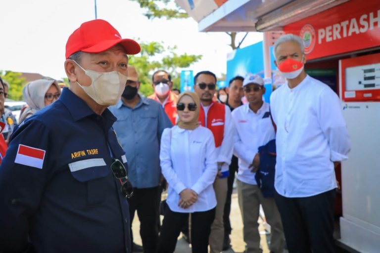 Dampingi Menteri ESDM Cek Kebutuhan BBM, Ganjar Dapati Kenaikan 78 Persen