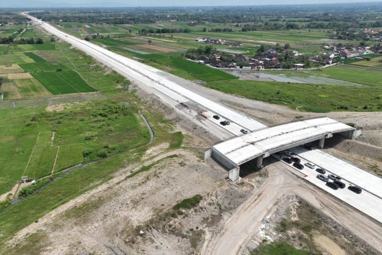 Jajal Tol Solo-Yogya Fungsional, Ganjar Minta Pemudik Tak Ngebut