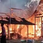 Ditinggal Nyekar, Dua Rumah di Bandungrojo Hangus Terbakar