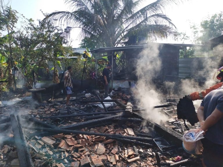 Ditinggal Salat Ied, Lupa Matikan Kompor, Rumah Sujono Dilumat Api