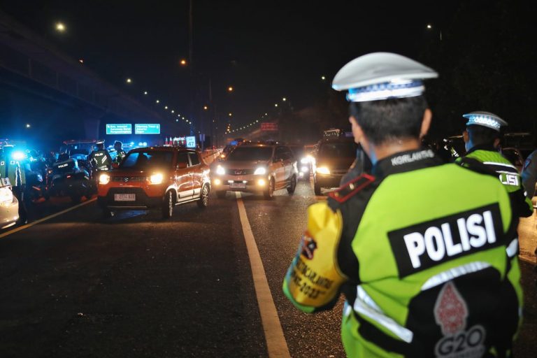 Antisipasi Bottle Neck, Korlantas Polri Perpanjang One Way di Tol Cipali – Kalikangkung