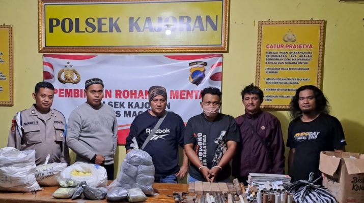 Polsek Kajoran Ungkap Puluhan Kilogram Bubuk dan Bahan Mercon