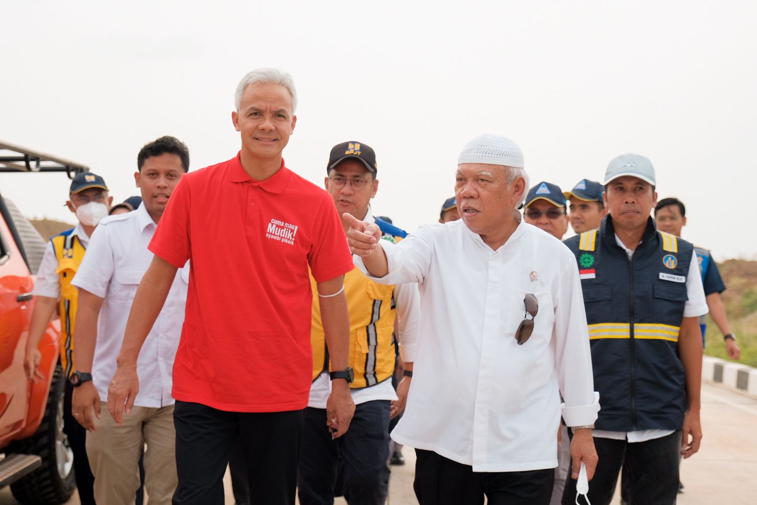 Pantau One Way Jalur Tol Bersama Menteri PUPR, Ganjar: Alhamdulillah Lancar