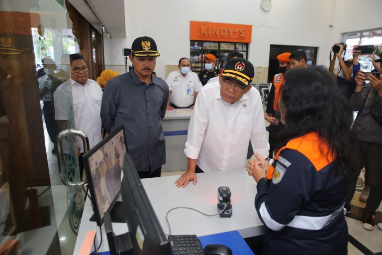 Muhadjir Sarankan Operator Jalan Tol Madiun - Kertosono Tambah Rambu atau Peringatan