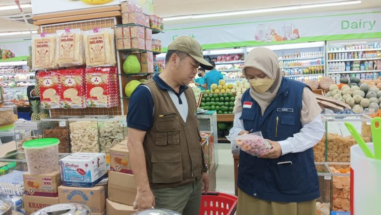 Jelang Lebaran, TJKPD Cilacap dan Loka POM Banyumas Monitoring Keamanan Pangan