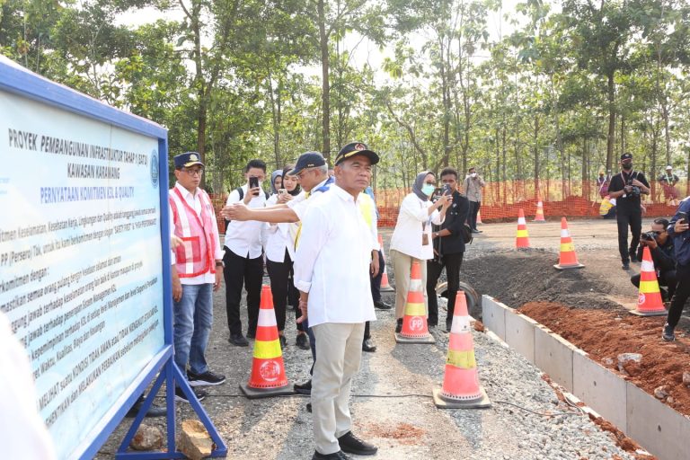 Tinjau Tol Cipali dan Cipularang, Menko PMK: Banyak Fasilitas Baru Dibanding Lebaran Lalu