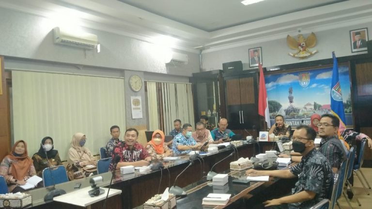 19.869 KK Berisiko Stunting akan Terima Bansos Telur dan Daging Ayam