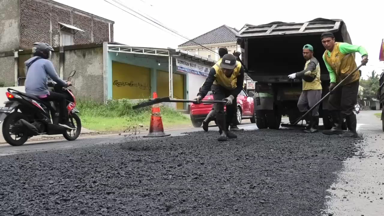 Bina Marga Jateng Kebut Perbaikan Jalur Poros Tengah Jawa