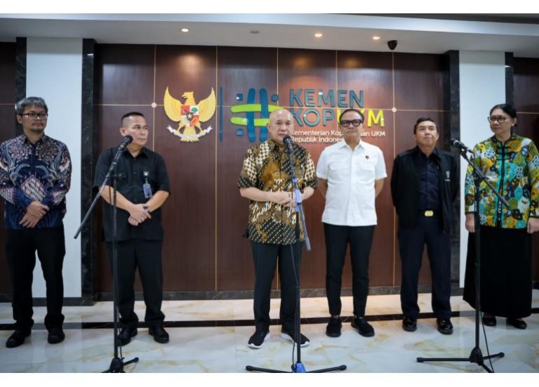 Puluhan Ribu Akun Penjualan Pakaian Bekas Ilegal di e-Commerce Diberantas