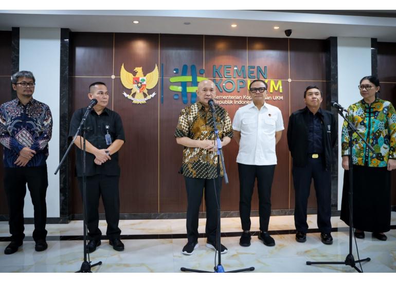 Puluhan Ribu Akun Penjualan Pakaian Bekas Ilegal di e-Commerce Diberantas