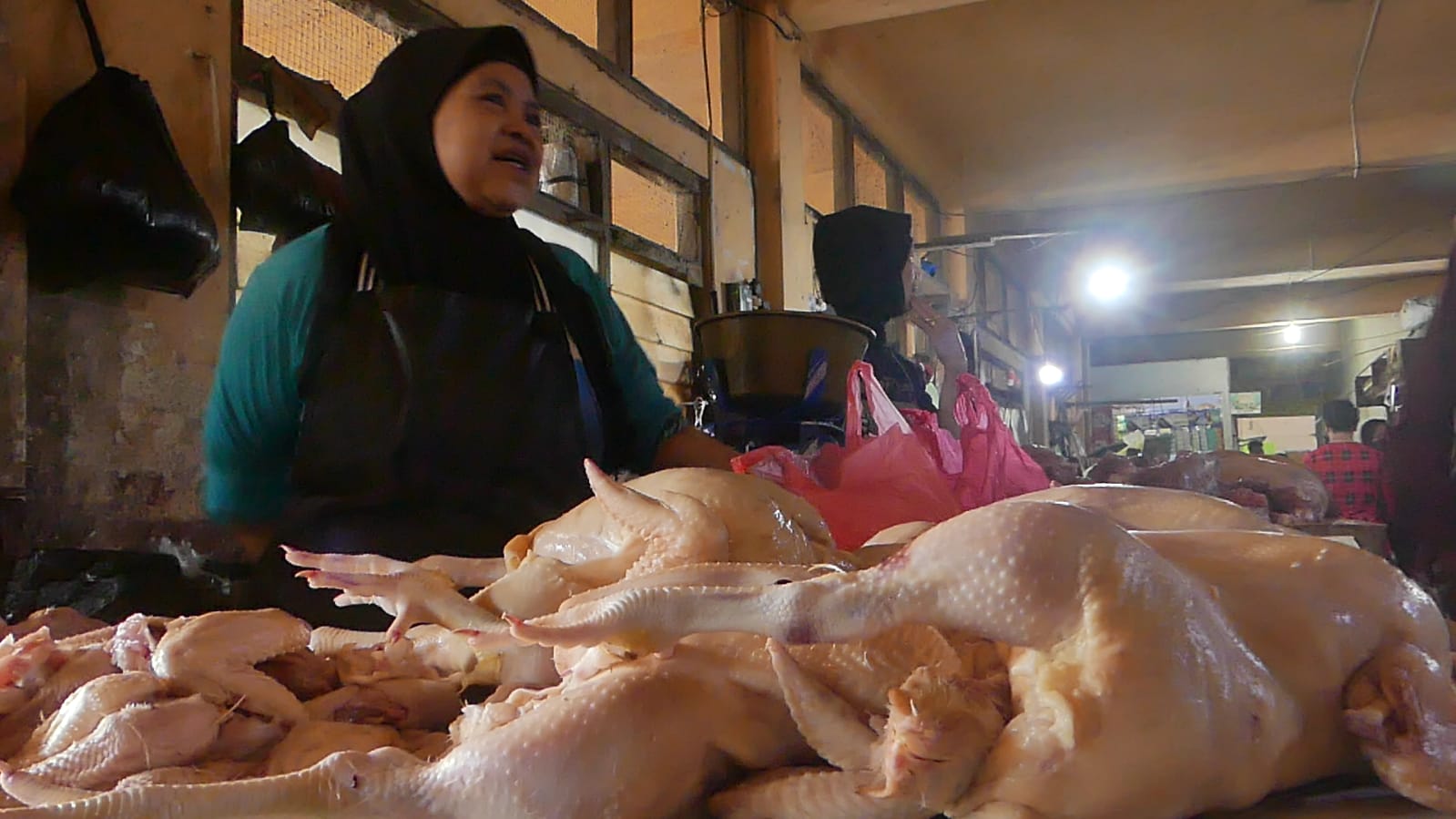 Sepekan Jelang Lebaran, Harga Daging Ayam dan Sapi Masih Stabil