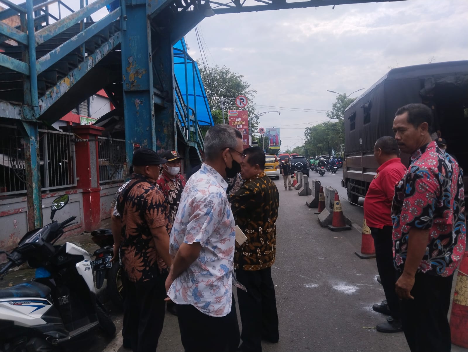 Pedagang Pasar Tumpah Karangayu Harus Taat Waktu Berdagang Hingga Pukul 05.30