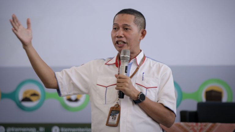 Slamet, Fasilitator Bimbingan Teknis Bidang Layanan Haji Lansia