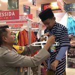 Sambut Lebaran, Anak Yatim Piatu Ba’dan Bareng Kapolres Grobogan