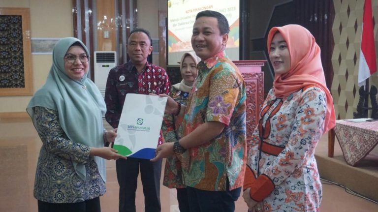 Sandang UHC, Pemkot Pekalongan Permudah Akses Pelayanan Kesehatan