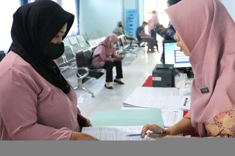 Dindukcapil Pekalongan Buka Layanan Terpusat Selama Cuti Lebaran