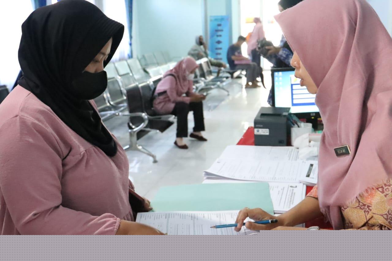 Dindukcapil Pekalongan Buka Layanan Terpusat Selama Cuti Lebaran