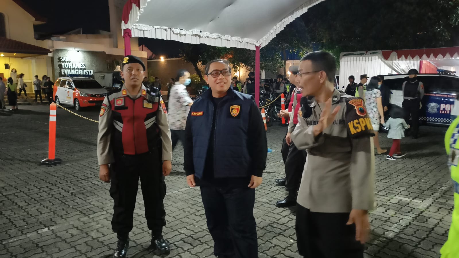 Kapolres Kudus Turun Langsung Jaga Para Jemaah Misa Jumat Agung