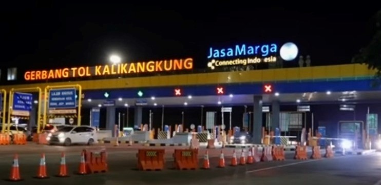 Meningkat Drastis, Arus Balik via Tol Kalikangkung Capai 30 Ribu Kendaraan Sehari