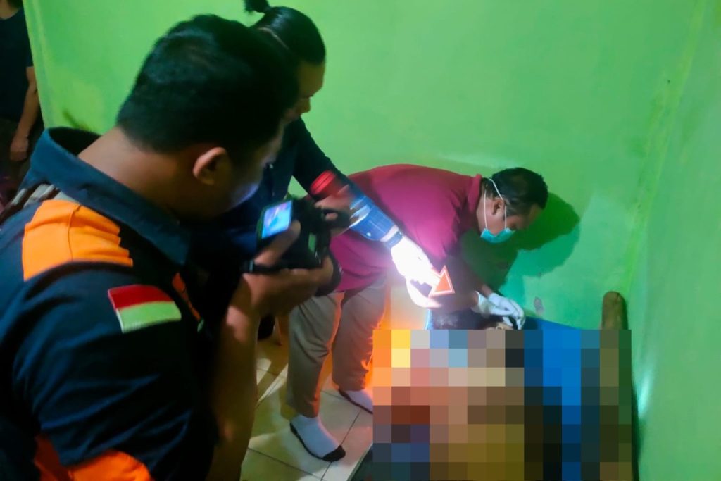 Lansia Jatuh dari Pohon Nangka, Warga Kutasari Purbalingga Meninggal