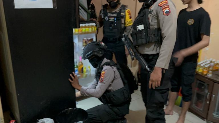 Warga Banjarsari Diamankan Tim Sparta Polresta Surakarta Kedapatan Menjual Miras
