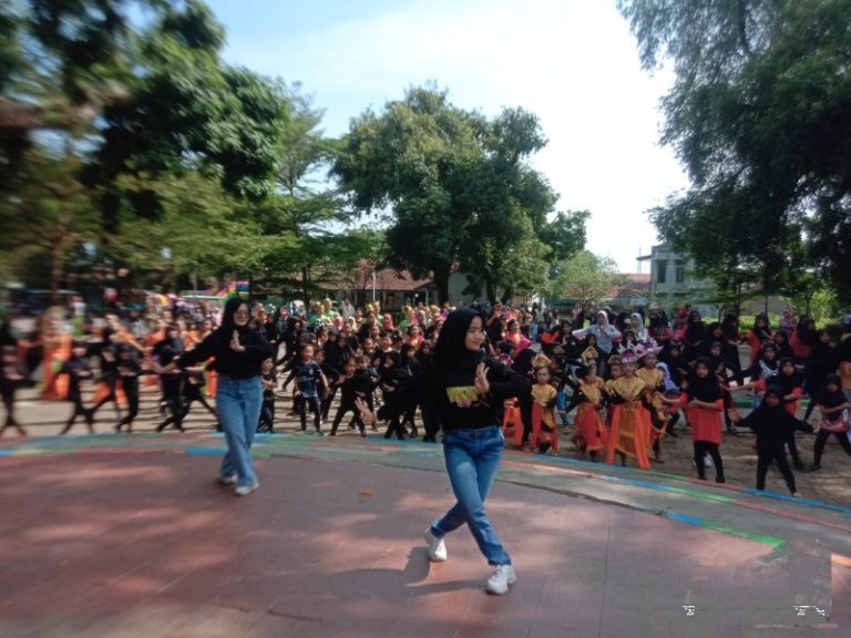 Memperingati Hari Tari Sedunia, 600 Penari Pentas Serentak di Dua Lokasi di Pemalang