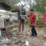 Bantu Renovasi Rumah, Seorang Warga Bawen Terjatuh dari Atap