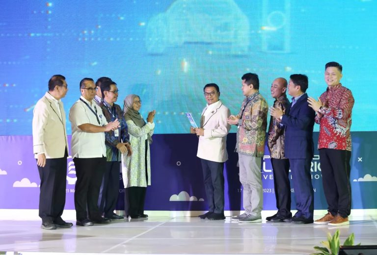 PLN Dukung Masyarakat Gunakan Motor Listrik, Bisa Hemat Biaya Operasional 75 Persen