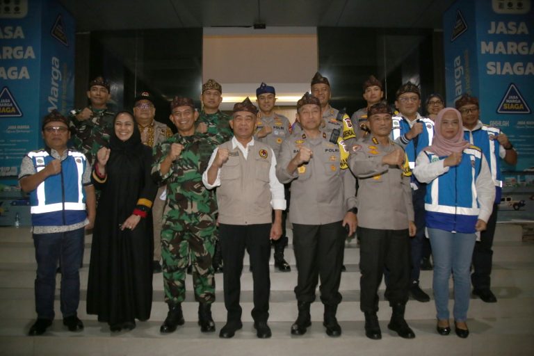 Menko PMK Pantau Puncak Arus Balik Lebaran 1444 H, Jamin Semua Berjalan Lancar