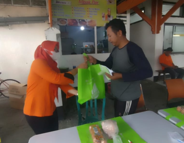 Ribuan KRS di Kabupaten Semarang Terima Bantuan Telur dan Daging Ayam