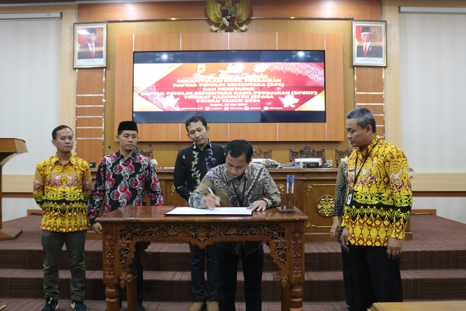 KPU Tetapkan DPSHP Pemilu 2024 Sebanyak 916.945 Pemilih