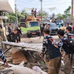 Satpol PP Kota Semarang Tertibkan 75 Lapak PKL Liar Tepi Jalan Johar Kanjengan