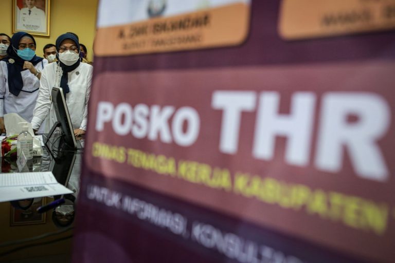 Ribuan Buruh Belum Dapat THR Keagamaan, Kemnaker Siapkan Sanksi pada Perusahaan