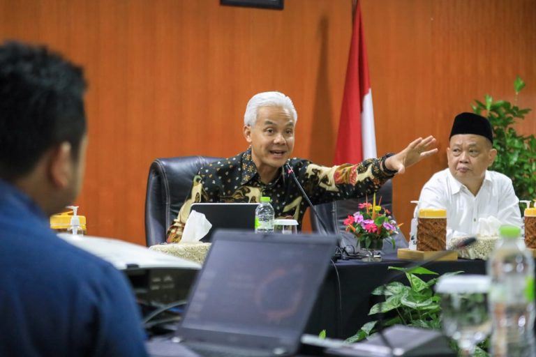 Diapresiasi Stafsus Presiden, Cara Ganjar Selesaikan Konflik Akibat PSN