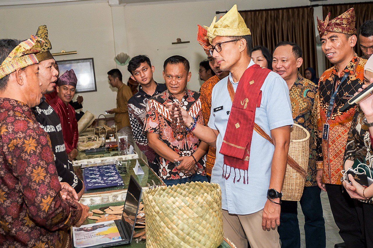 Menparekraf Tekankan Empat Hal Penting dalam Pemasaran Desa Wisata