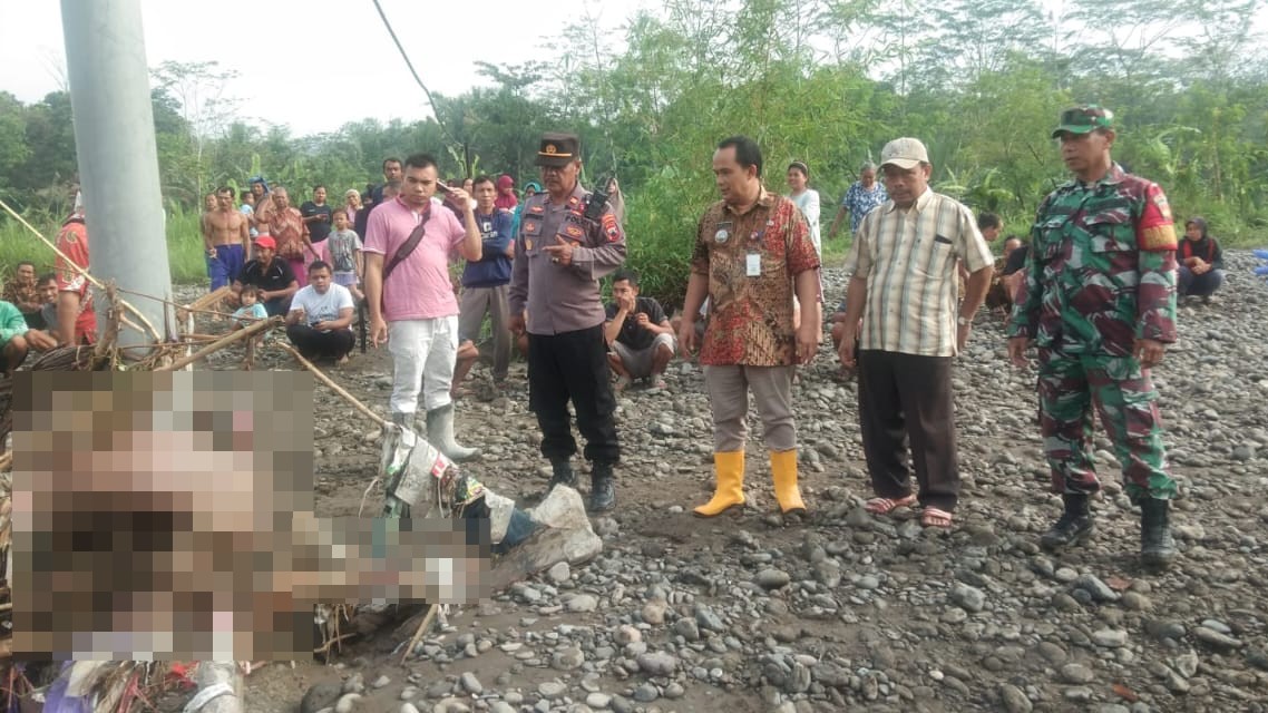 Diduga Hanyut di Sungai, Mayat Lansia Ditemukan di Sungai Kacangan