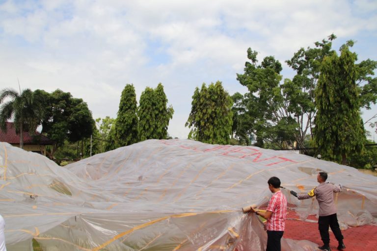 Belasan Balon Udara Disita Polisi, Dua di Antaranya Berukuran Jumbo
