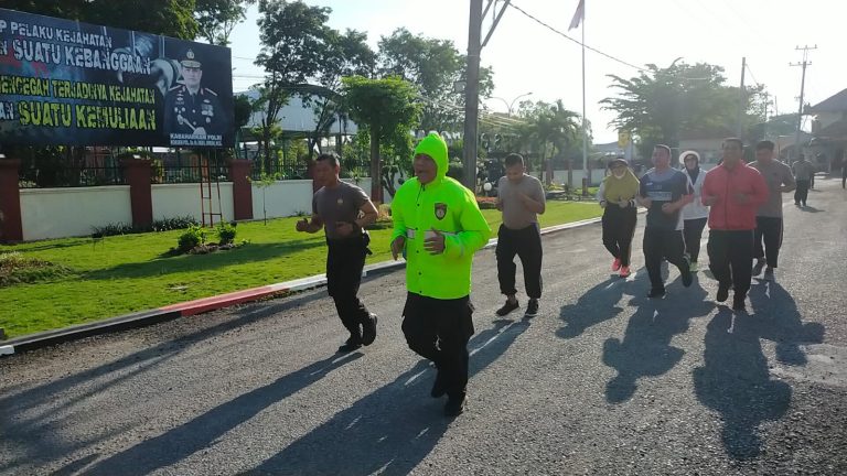 Obesitas, Polisi di Grobogan Ikuti Pembinaan Fisik Tiga Kali dalam Seminggu