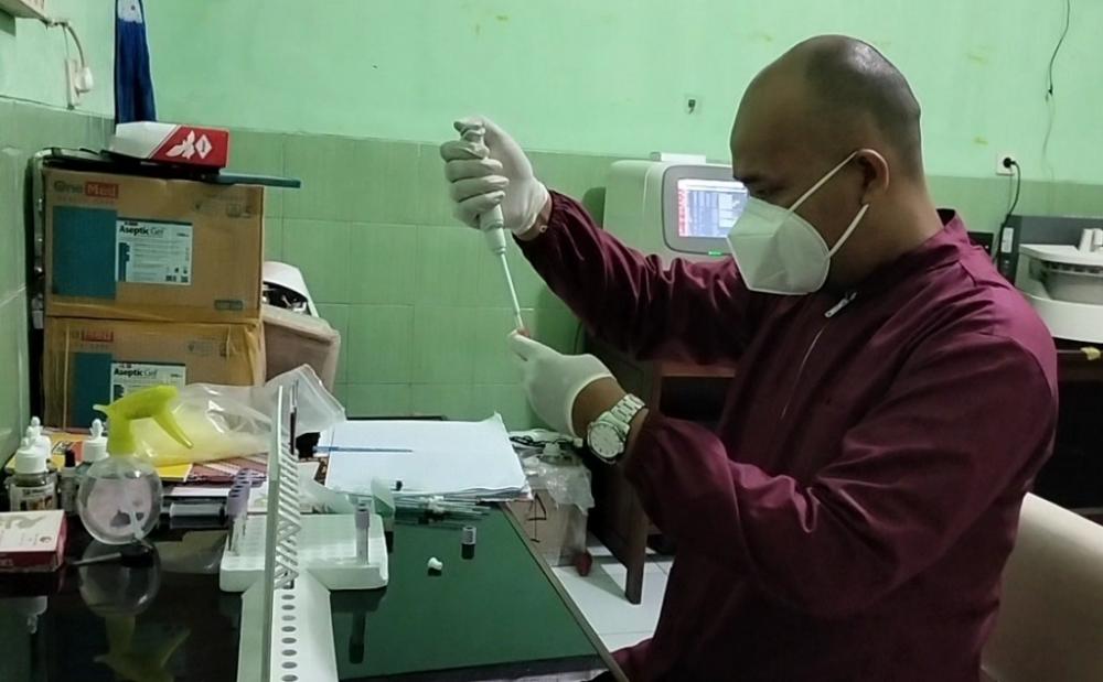 Jelang Keberangkatan Haji, CJH Jalani Pemeriksaan Laboratorium