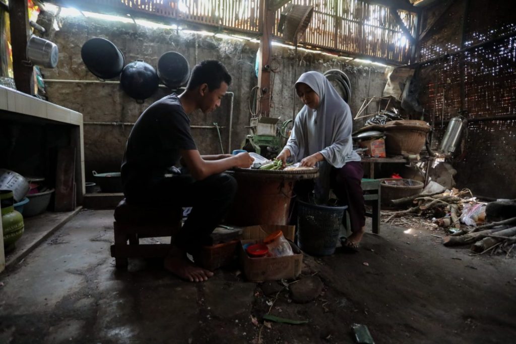 1.125 Rumah Calon Siswa SMKN Jateng “Boarding” dan “Semi Boarding” Divisitasi